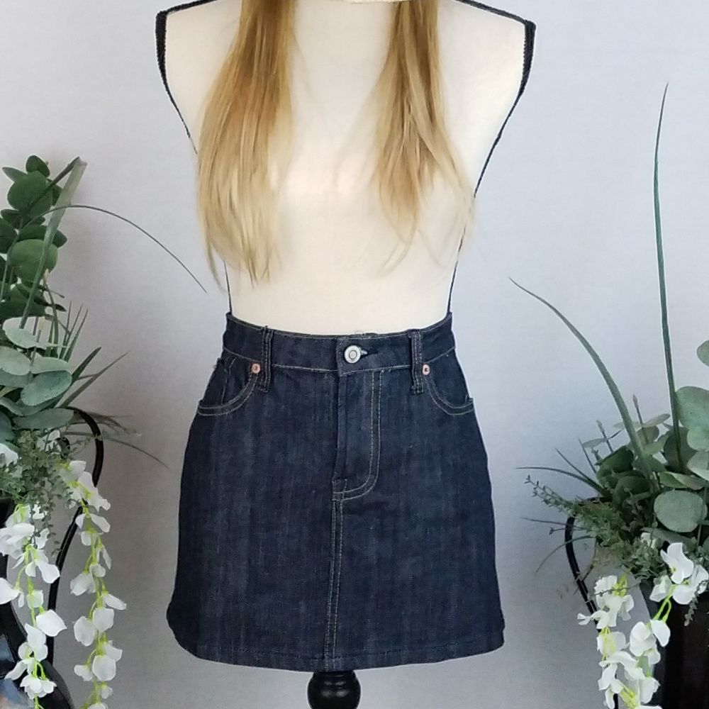 NEW!! Sarah Jessica Parker Bitten Demin Skirt